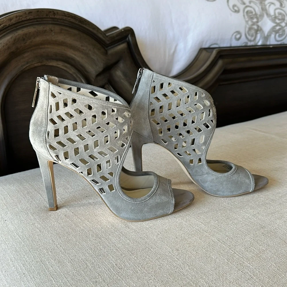 BCBGeneration Stilettos - Picture 2 of 5
